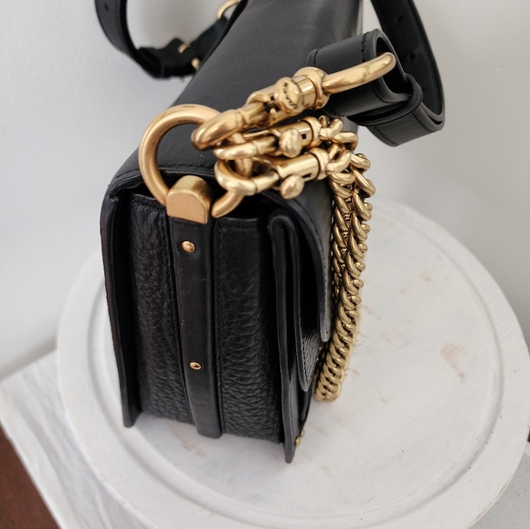 Coach Dreamer Shoulder Bag GUC - Picture 2 of 9